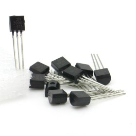 10x Transistor 2N3906 -441 - PNP - TO-92