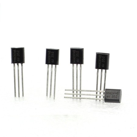 5x Triac MAC97A8 97A8 bi-directionel 600V 0.6A - To-92 - 129tri002