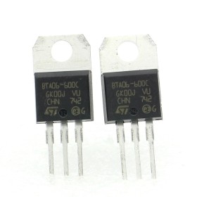 2x Triac BTA06-600C BTA06-600 - 600V 6A - STMicroelectronics - 129tri006