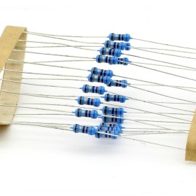 20x Résistances métal ¼W - 0.25w - 1% -  62ohm - 62R