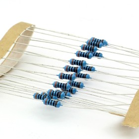 20x Résistances métal ¼W - 0.25w - 1% -  300ohm - 300R