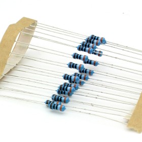 20x Résistances métal ¼W - 0.25w - 1% -  390ohm - 390R
