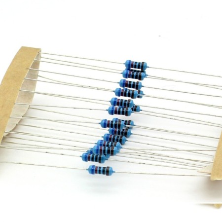 20x Résistances métal ¼W - 0.25w - 1% -  620ohm - 620R