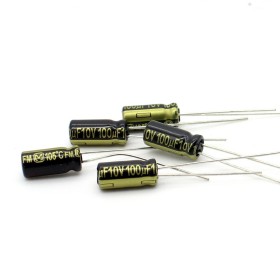 5x Condensateur 100uf 10v 5x11mm - P:3mm - Panasonic 158con373