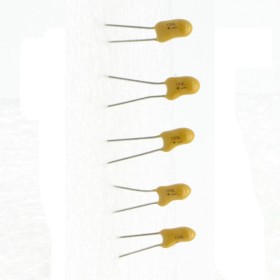 5x Condensateur Tantale AVX  0.1uF - 35v - 85con412