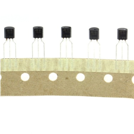 5x L78L09ACZ - L78L09 - 78L09 +9v  100mA - Regulateur - ST - T0-92 - 208IC012