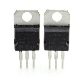 2x L7918CV - L7918 -18V - 1.5A - Régulateur Tension - ST - 209IC021