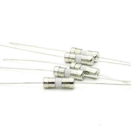 5x Fusibles ceramique 3.6x10mm T1.5A fusion lente - 250v - 180fus291