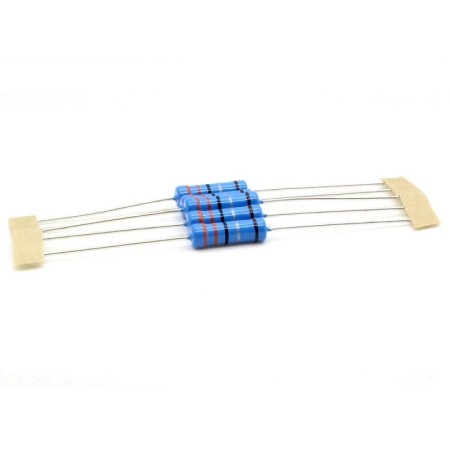 5x Résistance métal - 3.3ohm -  3R3 - 3W - 1% 