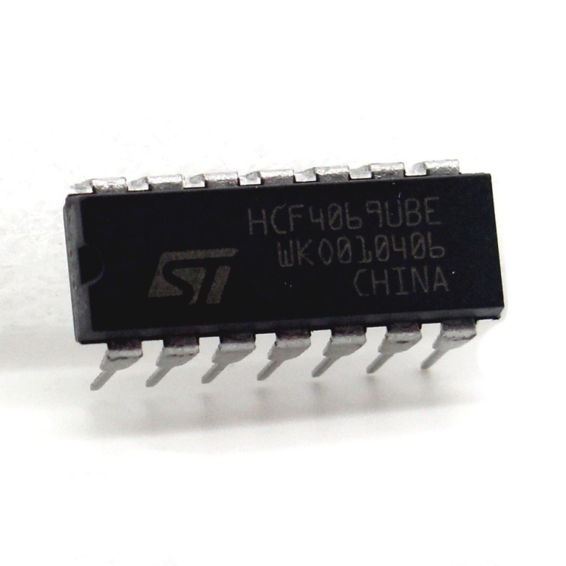 Circuit Intégré CD4069BE CMOS Hex Inverter DIP-14 Texas