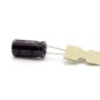 Condensateur - 8.2uf - 400V - 8x16mm - P: 3.5mm - Nichicon