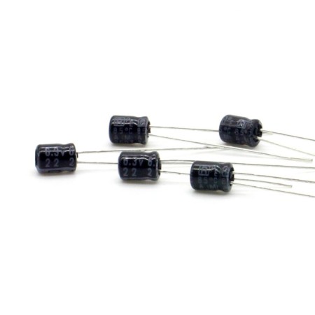 5x Condensateur 22uf - 6.3V - 4x5mm - P: 1.5mm - Rubycon - 369con784