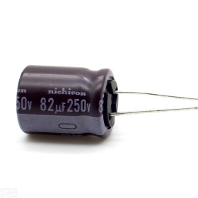 Condensateur - 82uf - 250V - 16x20mm - P: 7.5mm - Nichicon