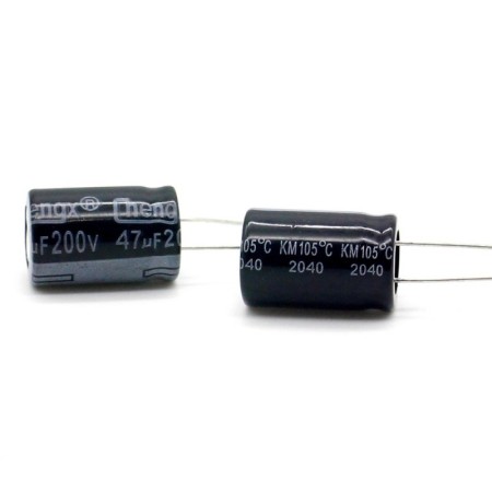 2x Condensateur 47uf - 200V - 13x20mm - P: 5mm - Chengxing