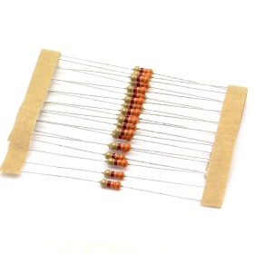 20x Résistances carbone  3.3kohm ¼w - 5% - SR - 47res066